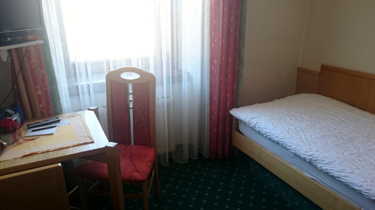 Hotel Zum Goldenen Hirschen Göstling an der Ybbs Dış mekan fotoğraf