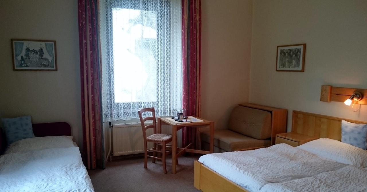 Hotel Zum Goldenen Hirschen Göstling an der Ybbs Dış mekan fotoğraf
